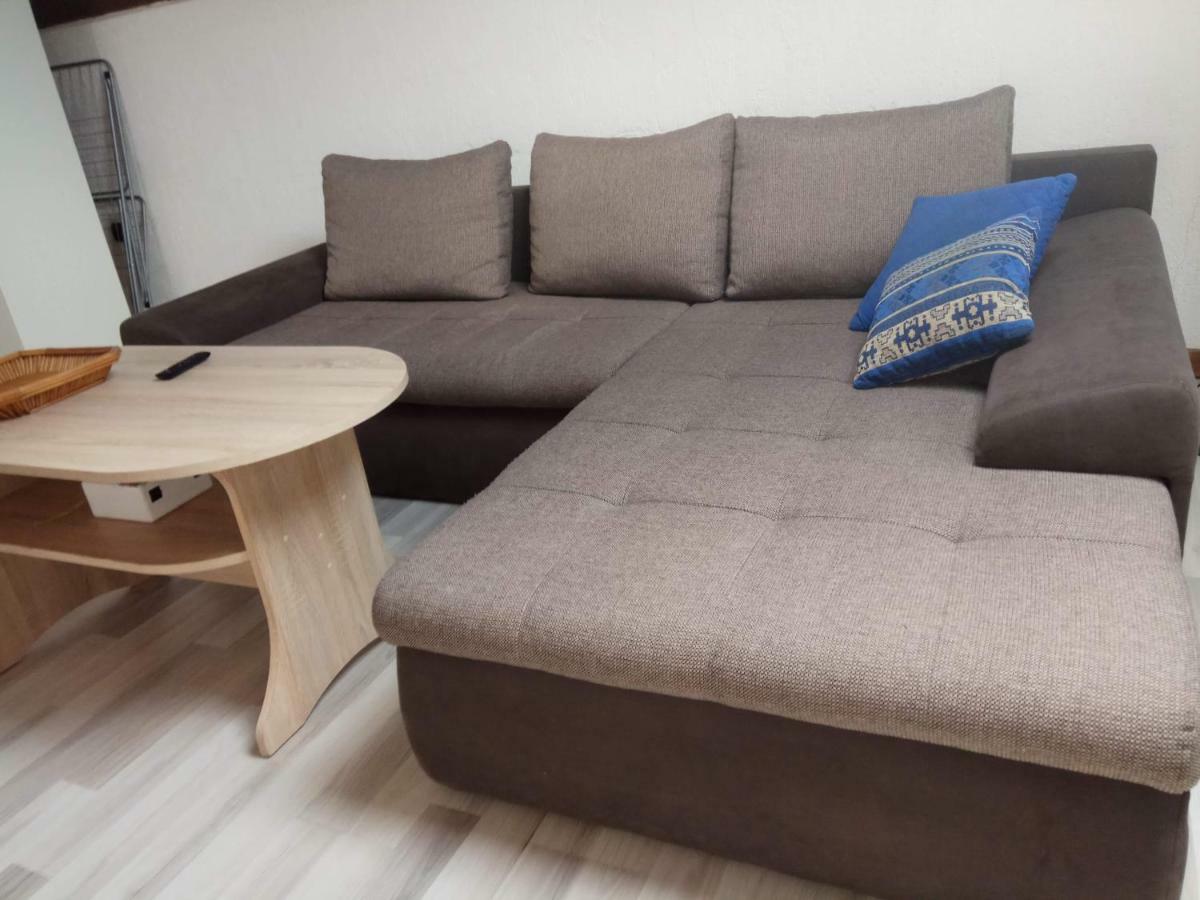Apartman Slava Tisno Exterior photo