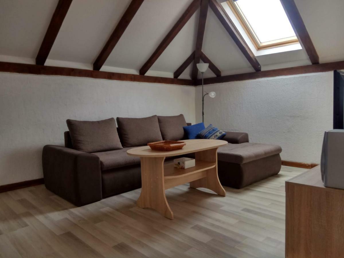 Apartman Slava Tisno Exterior photo